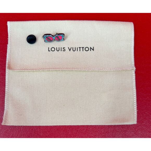 Pintrill X Louis Vuitton Sunglasses Limited Edition 2019 Brooch Pin Ultra Rare - Picture 7 of 11